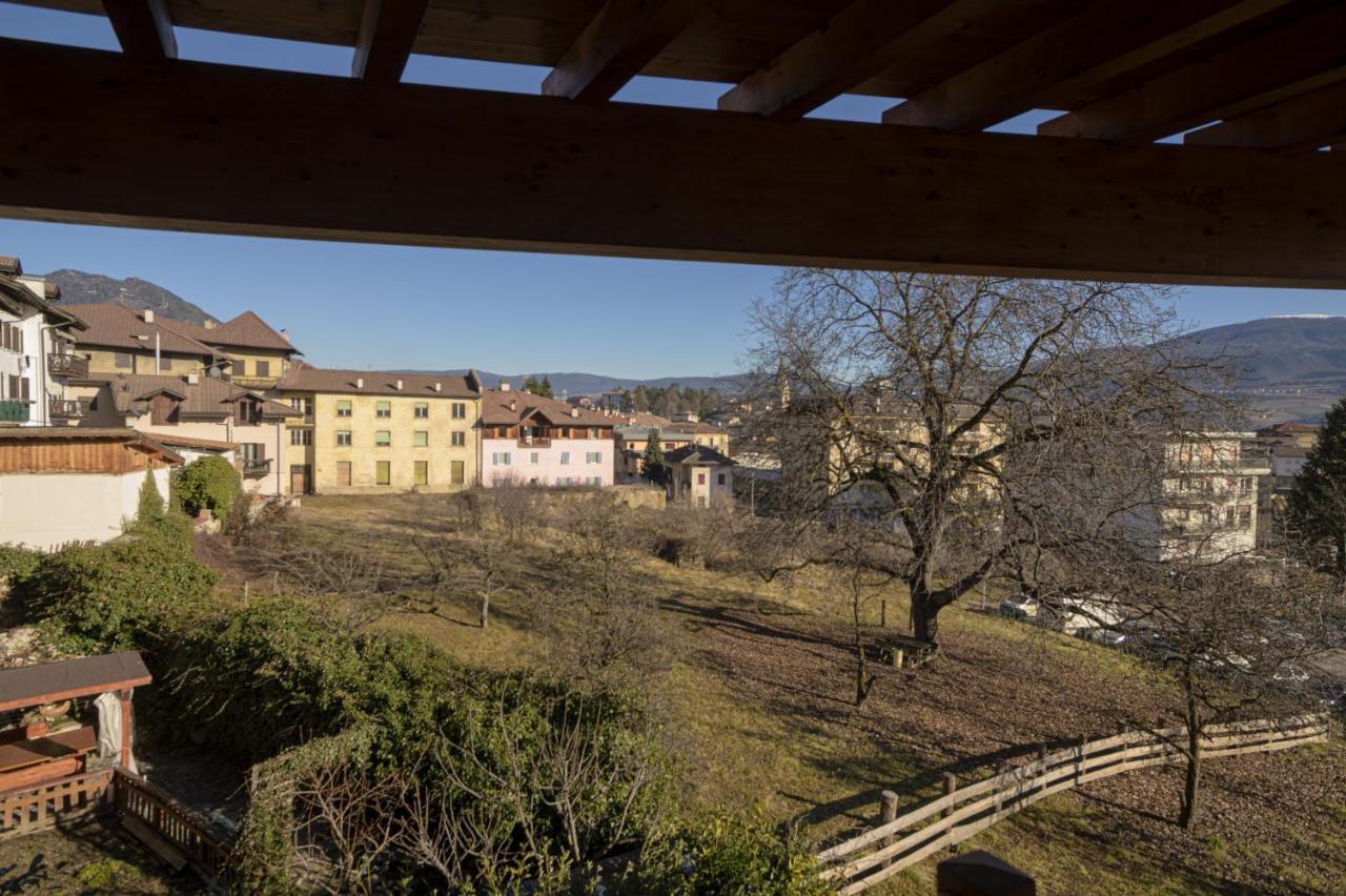 B&B Las Vegan Cles Exteriör bild